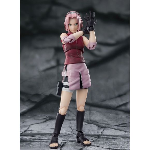 Bandai Tamashii Nations Naruto S.H.Figuarts Sakura Haruno Inheritor of Tsunade's Indominable Will Action Figure