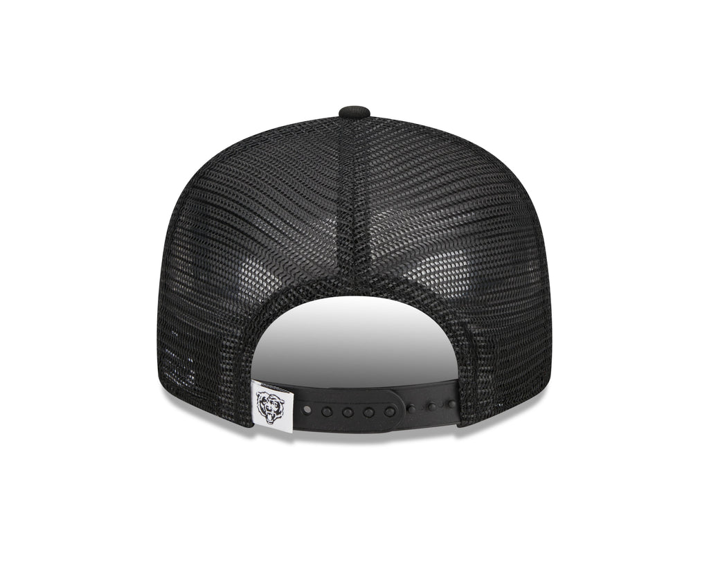 Chicago Bears New Era Primary Black and White Trucker 9FIFTY Snapback Hat