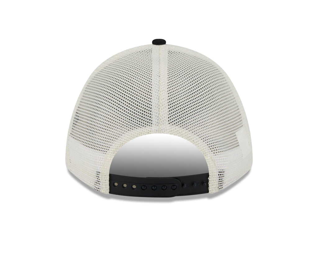 Chicago Bulls 2 Tone Chrome/Black New Era 9FORTY M-Crown Trucker Adjustable Hat
