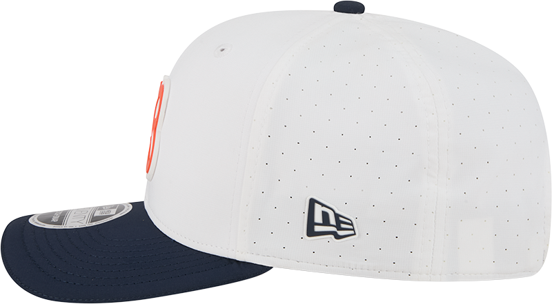Men's Chicago Bears New Era White/Navy B 2025 NFL Training Camp 9SEVENTY Adjustable Hat