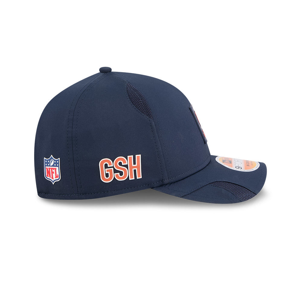 Men's Chicago Bears New Era Navy 2025 NFL Primary Logo Sideline Heat 9FORTY M-Crown Adjustable Hat