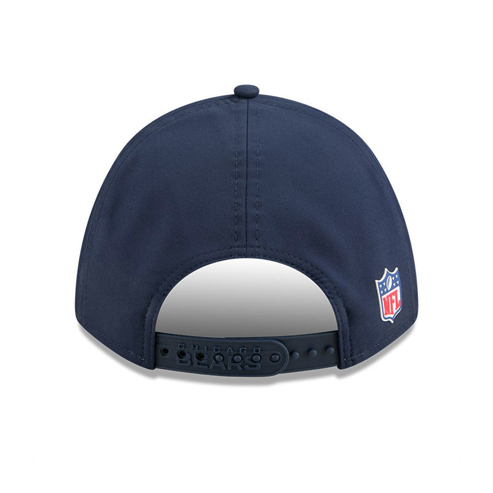 Men's Chicago Bears New Era Navy 2025 NFL Primary Logo Sideline Heat 9FORTY M-Crown Adjustable Hat