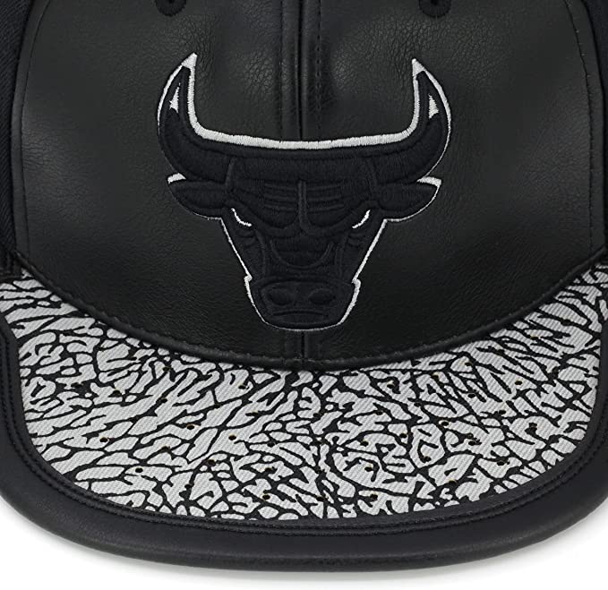 Chicago Bulls Day One Black & White Cement Mitchell & Ness Snapback Hat