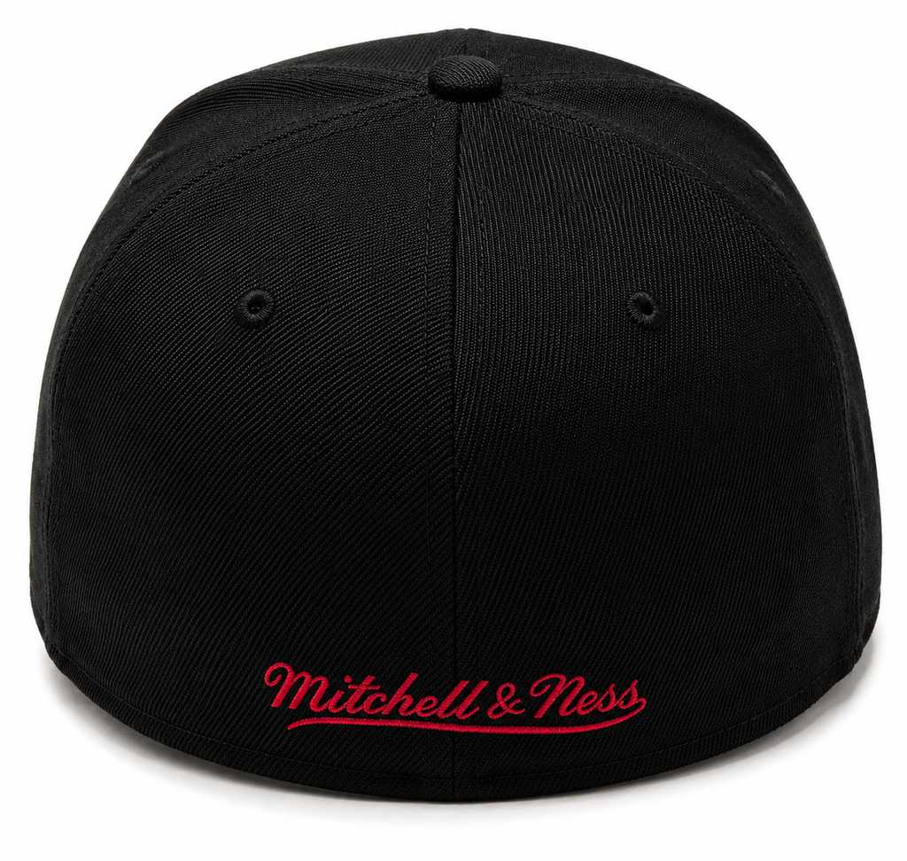 Men's Chicago Bulls Mitchell & Ness Hardwood Classics 2 Tone Black/Gray Reload 2.0 Dynasty Fitted Hat