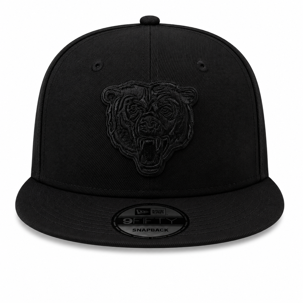 Men's Chicago Bears New Era Black On Black Tonal 9FIFTY Snapback Hat