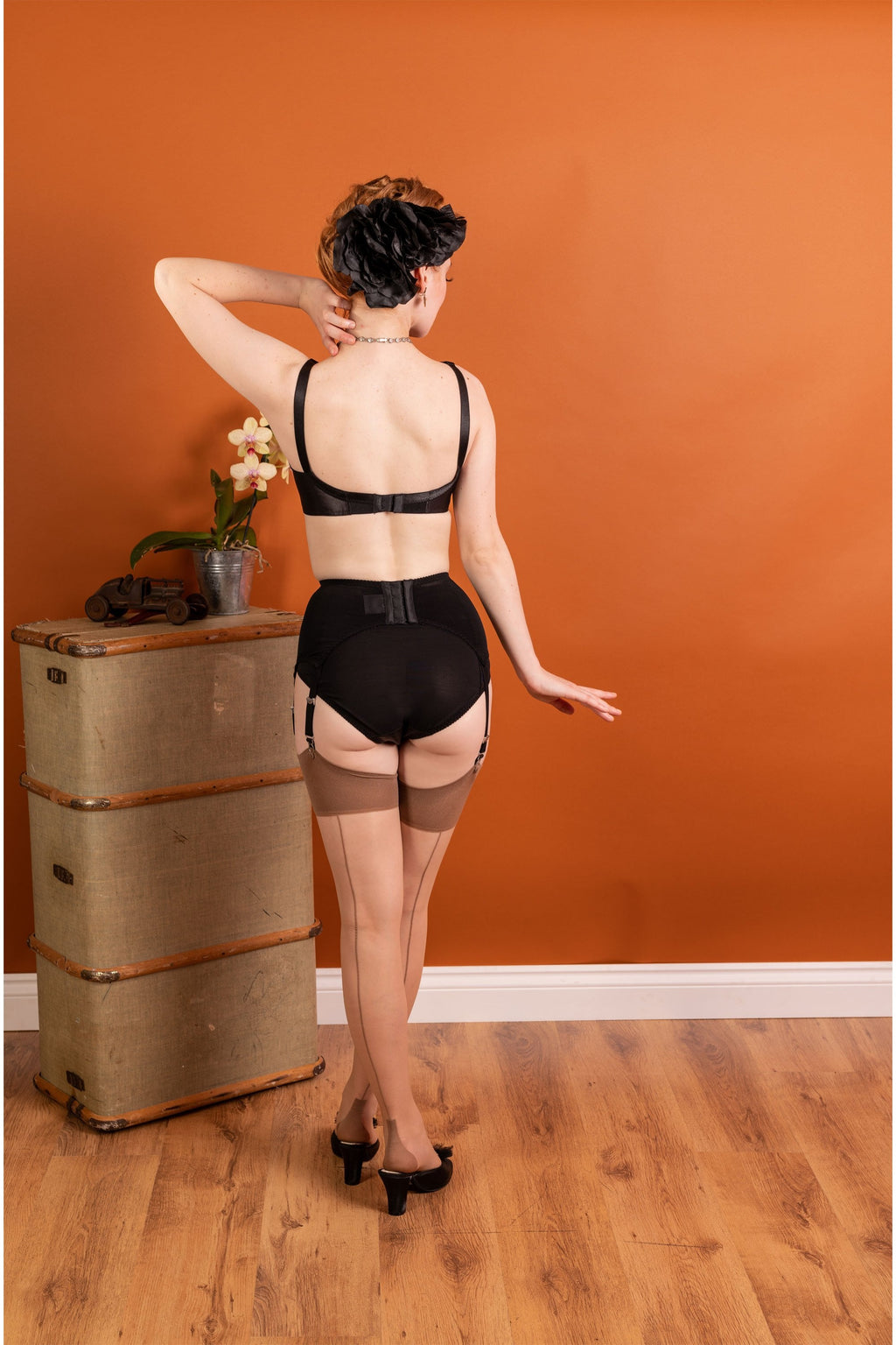 Glamour Cuban Heel Stockings Champagne/Latte H2073