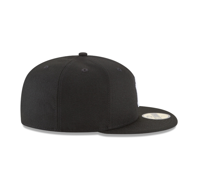 New York Yankees Black and White 59Fifty Fitted Hat