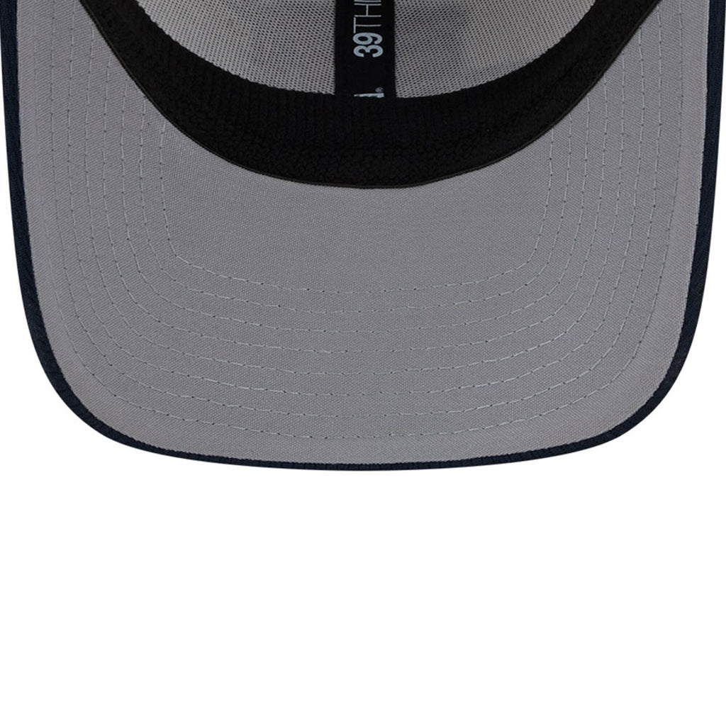 Men's Chicago Bears Secondary Logo New Era White/Navy 2023 Sideline 39THIRTY Flex Hat