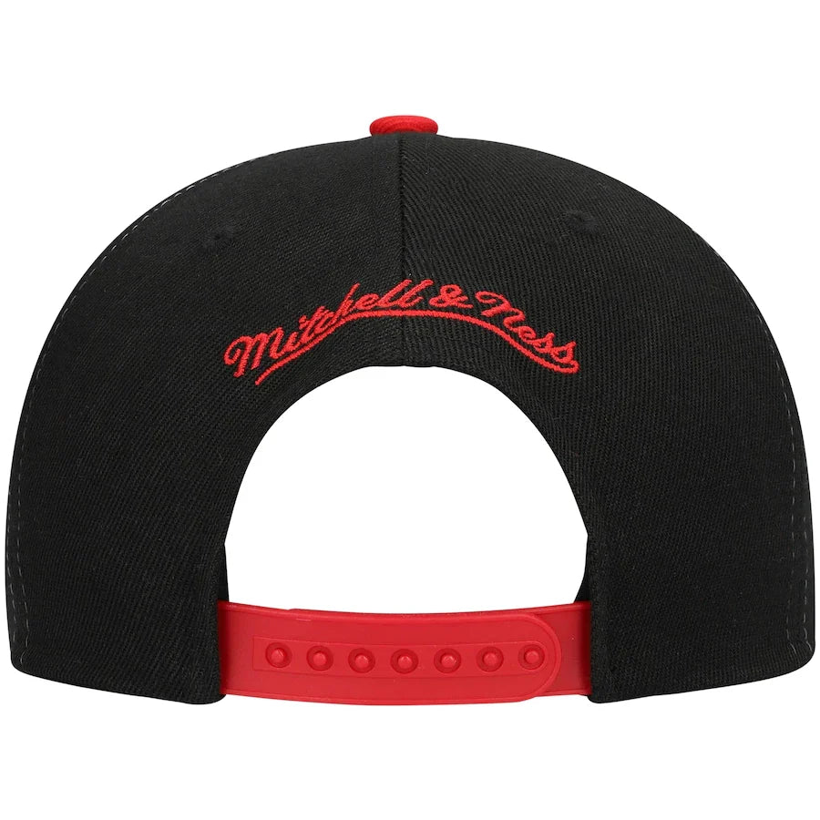 Miami Heat HWC Sharktooth Mitchell & Ness Snapback Hat